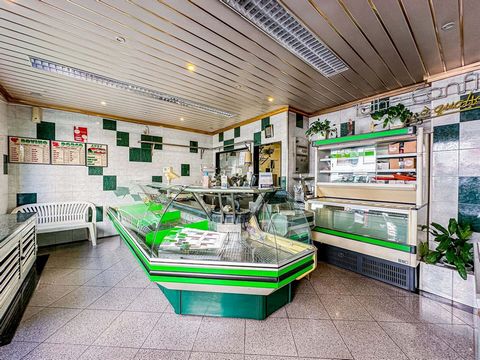 Allow me to present you with a rare opportunity in Braga: the chance to acquire a fully set up and operational butcher's shop, complete with proven revenue. This space is ideal for entrepreneurs looking to enter or already experienced in the food ind...