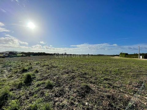 5000m2 land located 2kms from the magical and extremely touristic village of Porto Covo and with great real estate growth, the 