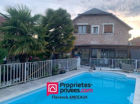 5 kms from SAINT QUENTIN for sale detached house with swimming pool, 4 bedrooms, garden, Budget 259 975 euros FAI (including 3.99% TTC buyer's fees) i.e. a net seller of 250 000 euros Very close to ST QUENTIN in a pleasant village charming detached h...