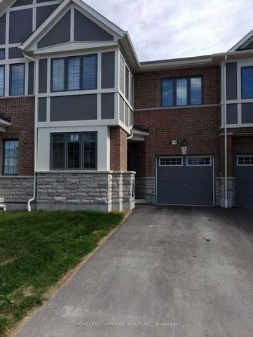 ThreeYrsOldTownhouse4+DenBedrms,3Baths, 3 Car Parking Home, Rarely Offered, Open Concept Dining/Living Room Layout Perfect For Entertaining And Family Get Togethers. Eat-in kitchen, living and dining rooms boast hardwood flooring. Lots Of Natural Lig...