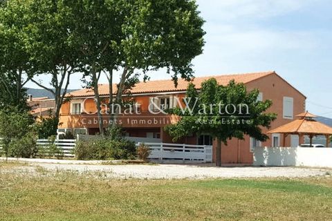 Between Pierrefeu and Cuers, discover this property of 315 m2 on flat and fenced land of 6300 m2, planted with olive trees and bathed in sunshine. The large building is divided into 5 apartments, 4 of which are intended for the activity of fully furn...