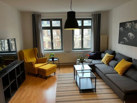 For rent here is a beautiful 3-room apartment in a top location in Magdeburg. The apartment has a total living space of 70 square meters and is divided into a bedroom with a high-quality double bed, a living room, a separate work room, the kitchen an...
