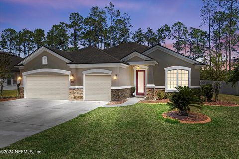 The Preserve at Two Creeks is one of Clay County's best kept secrets. This luxe gated community sits just South of Oakleaf Plantation. You will be thrilled with the unusually low CDD for a gated community. Enjoy the friendly neighborhood vibe while y...