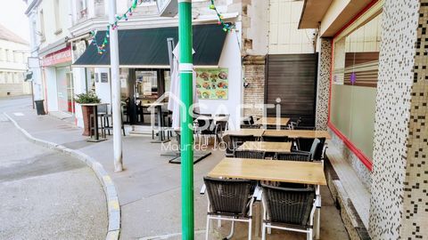 Cession fonds bar, brasserie, licence IV avec sa belle terrasse ensoleillée en angle de rues très commerçantes