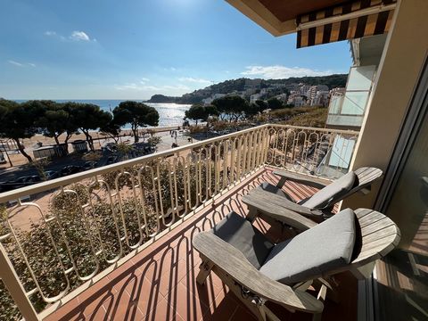 ¡Descubre tu nuevo hogar en el corazón de Sant Feliu de Guíxols! Este amplio y precioso piso ubicado en el prestigioso Paseo del Mar te ofrece una experiencia de vida única con increíbles vistas al mar. Situado en la cuarta planta de un edificio con ...