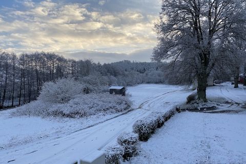 Güntersberge, najmniejsze miasto w górach Harz, oferuje wiele atrakcji niezależnie od pory roku i znajduje się w środku leśnego i bogatego w wodę górskiego krajobrazu. Różnorodność ofert sięga od wystaw, muzeów i jaskiń po wizyty w historycznych miej...