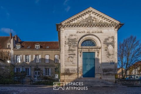 Gelegen in het centrum van Joigny, een stad van kunst en geschiedenis, geclassificeerd als een 