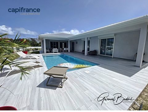 A vendre SAINT FRANCOIS un Ensemble de 3 Villas avec piscine