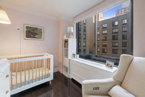 Fantastic Two-Bedroom Apartment with Home Office in Highly Sought-After Liberty Court This spacious two-bedroom apartment has so much to offer. Upon entering, you're welcomed by abundant natural light and a spacious entry closet. Just ahead, a flex d...