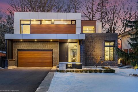 Experience modern luxury at 185 Valleyview Drive, a true architectural masterpiece by SMPL Design Studio and Agrigento Luxury Homes in prestigious Ancaster. This stunning 4+1 bedroom, 4.5-bathroom residence spans over 5,000 sqft on three levels, each...