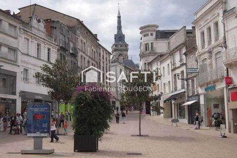 Plateau de 400 m² et un T3 de 60 m² loi carrez à restaurer , dispose de deux garages