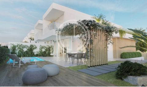 The new and exclusive ALMA DE FARO development captures the Algarve lifestyle at its fullest! A few minutes from Praia de Faro, Ria Formosa, the Airport, the University and the center of Faro, ALMA DE FARO captures the essence of exclusivity in a uni...