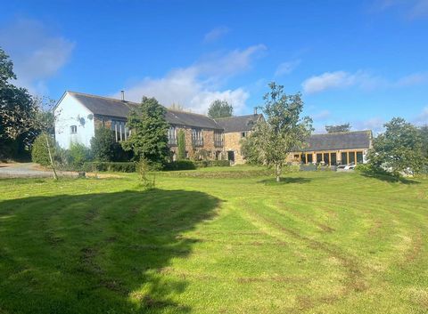 Converted about 20 years ago, Lavender Farm is an impressive 3 double bedroom (2 en-suite) detached barn with an integral 1/2-bedroom holiday let or family annexe, known as The Loft. The extremely spacious living/dining room, with a beautiful firepla...