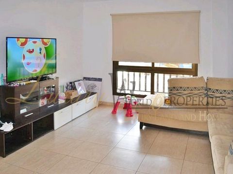 Spacious 3-bedroom apartment, 105 m², with terrace and sea views in the heart of Tamaimo. Luxury World Properties is pleased to offer a spacious apartment in the heart of Tamaimo. With a living area of 105 m², this apartment features a living-dining ...