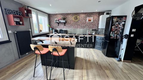 Bel appartement lumineux de 90m² avec balcon.