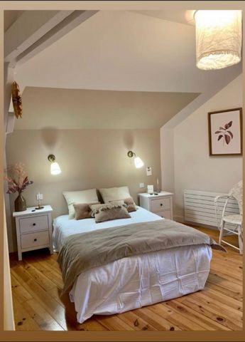 Maison de Ville 380 000   145 m²  3 chambres  terrain 331 m²