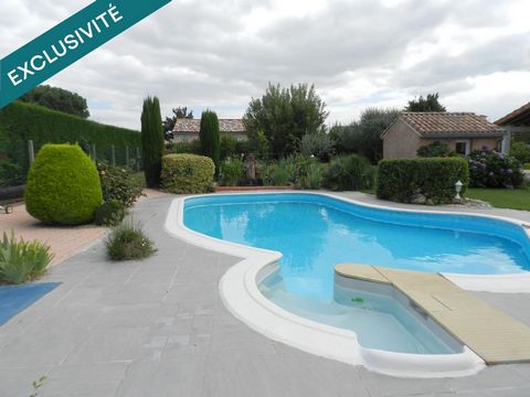 Maison plain-pied, Piscine, terrain clôturé arboré, portail électrique