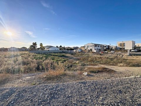 terrain à bâtir à Mauguio de 394 m²