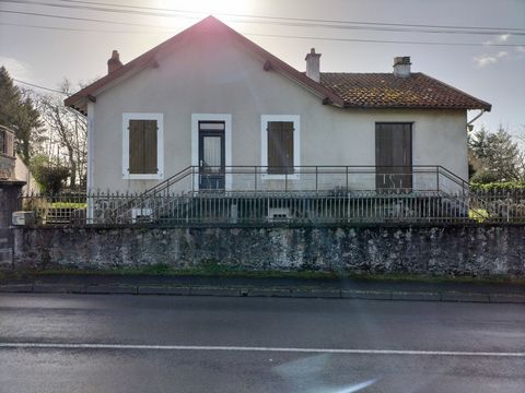 Dpt Charente (16), à vendre CHABANAIS maison P5 de 105,93 m² - Terrain de 850,00 m²