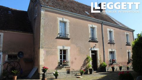 A21485EI61 - In the heart of the Perche National Park, In a village with shops, this 270 m² former hotel/coaching Inn is steeped in history . Information about risks to which this property is exposed is available on the Géorisques website : https:// ...