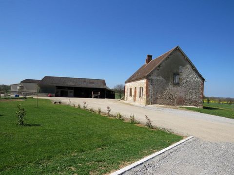 It is with pleasure that we offer you today this farm extending over 13 hectares! Saint-Menoux is a commune in the Allier department in central France. The village is known for its Romanesque church classified as a Historical Monument and for the tom...