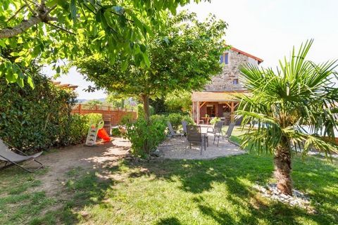 Stay in this beautiful stone holiday home located in Renaisson, France. It features a lovely private pool and hot tub, for the real epicurean. Ideal for families. The property is a short distance from the river Le Renaison (1.3 km). The supermarket i...