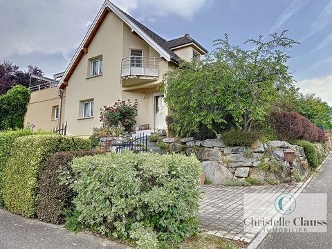 Exclusively in your Christelle Clauss Immobilier agency in Saint-Louis, come and discover this house of 251m2 on a plot of 7 ares 40 built in 2003 in the town of Wentzwiller. On the ground floor you will find an entrance hall, a living room with a su...
