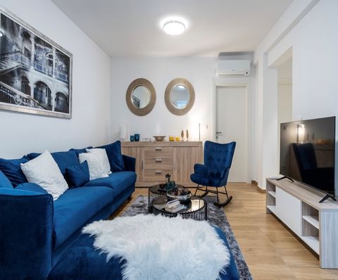 Location: Dubrovnik Built: 2017 Sea: 3 km City center: 8 km Inside space: 68 m2 Bedrooms: 2 Bathrooms: 1 Air-conditioner Opportunity for investment and vacation. Fully furnished apartments ready for immediate occupancy. Features: - Air Conditioning -...