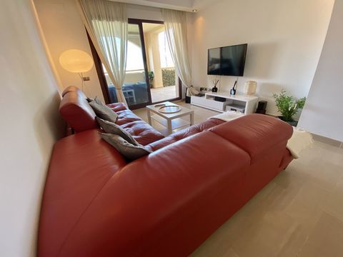 Located in Nueva Andalucía. Elegant 2-bedroom middle floor apartment in Medina de Banús, Nueva Andalucía. This beautiful apartment has beautiful Sea Views and is located on the first floor overlooking the community gardens in an area with very little...