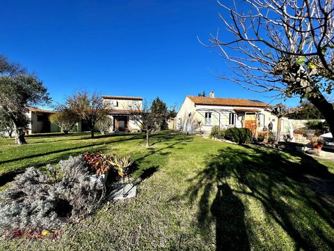 Exceptional Mas with outbuildings, on magnificent 28 hectares of land. Immerse yourself in the heart of Mas-Thibert, in a magnificent estate in the heart of the countryside, composed of: A MAGNIFICENT MAS Experience elegance and authenticity in a mag...
