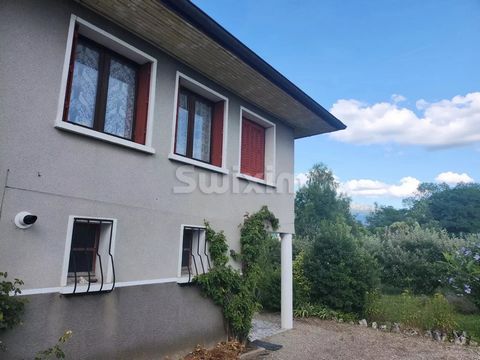 Ref 67839FV: Metz-Tessy, terraced house to renovate, kitchen, living room, 3 bedrooms, bathroom, garage and cellars. All on land of approximately 800 m2. To discover ! Swixim independent sales agent in your sector: Fees payable by the seller - Estima...