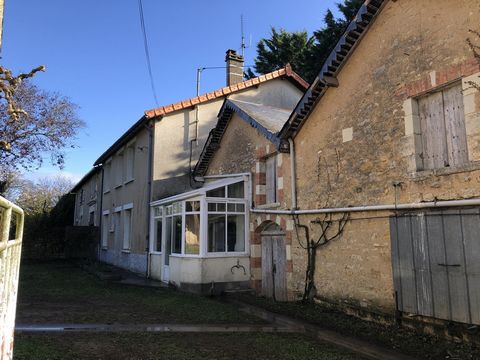 MAKE AN OFFER!! Charming house located in the quiet of a hamlet. Immediately habitable, large garden not overlooked with outbuildings. This property comprises on the ground floor a veranda, equipped kitchen, dining room, a bedroom and a cellar. It ha...