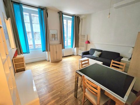 Dpt Paris (75), à vendre PARIS 9EME ARRONDISSEMENT appartement T2