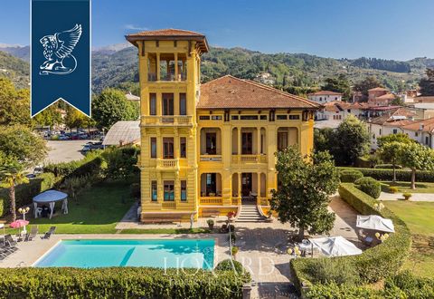 A delightful villa in the Art Nouveau style of the 1920s in the Apuan Alps is sold in the province of Lucca. This beautifully decorated villa, developed by the local artist Bruno Cordati, consists of three levels of 1100 square meters. Her main tower...