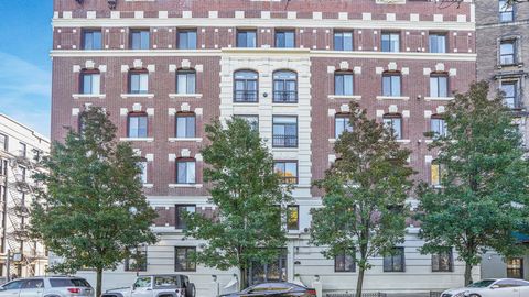 A sun-splashed co-op, this pre-war 2-bedroom, 1.5-bathroom home offers spacious West Harlem living close to incredible parks, the Hudson River, and a wide variety of restaurants, bars, cafes and shops. The home begins with an elegant entry hall with ...