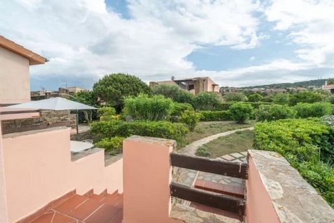 La Villetta Janna is a comfortable two-room apartment by the sea of Pelosa beach inserted within the quiet residential village of Cala Rosa; this welcoming accommodation represents the perfect setting for a relaxing holiday, with a series of comforts...
