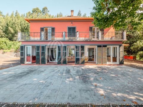Classic 8-bedroom farmhouse, 600 sqm (gross floor area),in a plot of land of 50,000 sqm, in Funchal, Madeira. This property with years of history, unique fruit trees and flowers, comprises two homes, one of which is spread over two floors, several be...
