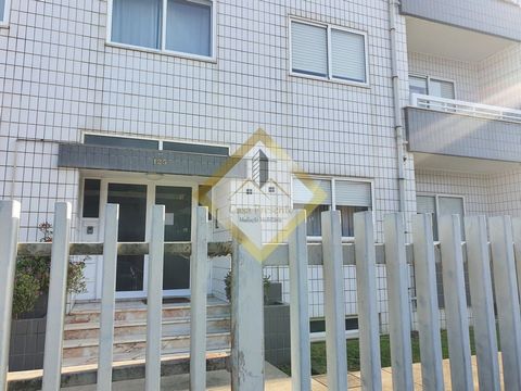 PARKING SPACE IN VILA NOVA DE GAIA! Parking space with 17.50m2 in the area of Valadares near the beach. It may be possible to close and make Box upon approval of the condominium. Book your visit now! 939530028/918819992 Welcome to Casa Presente, With...