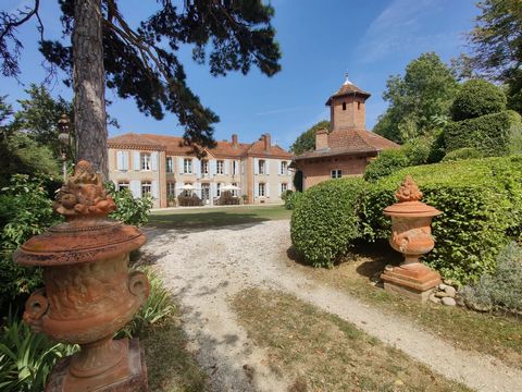 Discover this breathtaking historic maison de maitre set in private mature gardens! This substantial three level mansion retains many of its historical features, including beautiful floors, a fabulous staircase, mouldings, and windows and doors. The ...