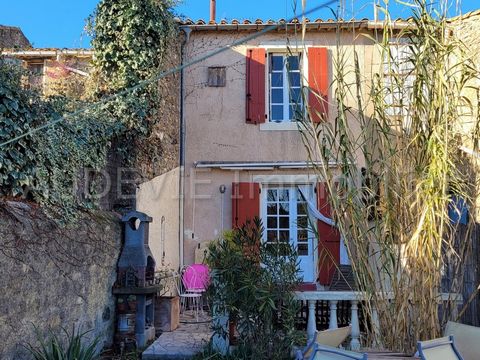 Summary Village house offering about 87m² habitable on 3 floors. A terrace of about 20m² and small garden of about 100m². Comprising a kitchen dining room, lounge with fire place, 3 bedrooms of which one is on suite and bathroom. Charm and cosy feeli...