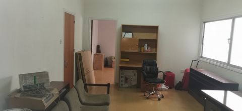 Located in Limassol. Office in Omonia area in Limassol with covered area 80 square meters .It has one w.c. , one kitchenette , one covered parking space and big windows facing the main road.It is fully operational with offices , conference table and ...
