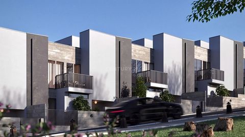 New Home development starting in Gondomar, Porto, a 350metters from Valbom walk trail an exclusive project of 8 houses with breathtaking vews from Douro river. Each house is built over 3 floors, distributed in basement with 60m2 of garage for up to 2...