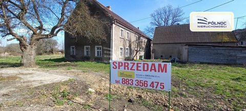 Północ Nieruchomości O/Bolesławiec offers for sale a house for renovation in Suszki. OFFER DETAILS: - The property consists of a residential building built in brick technology. - Located on a plot of land with an area of 1504 m2 in Suszki - 7 km from...