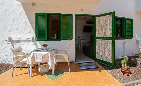 Recentemente renovado, apartamento muito central para venda localizado na Avenida de Tenerife, no coração de Playa del Ingles e a uma curta distância da Playa del Ingles. Este apartamento está localizado no piso térreo em frente à área da piscina em ...