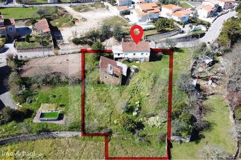 2 bedroom villa with attic and land in Senhor das Almas, Nogueira do Cravo, Oliveira do Hospital I present you this villa with an excellent investment potential for rural tourism or even own housing. Located in Senhor das Almas, this villa is set in ...