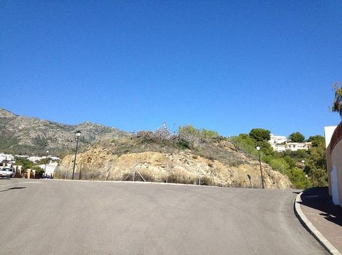 ARGUABLY THE BEST BUILDING PLOT AVAILABLE IN THE AREA OF MIJAS VILLAGE. Panoramic mountain and sea views. Geo technical studies completed. Easy hook up to utilities. Established, well respected urbanisation close to Mijas village. Project has previou...