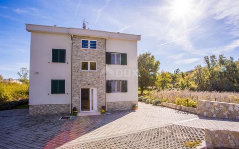 Location: Primorsko-goranska županija, Baška, Baška. KRK ISLAND, BAŠKA - House with 6 furnished residential units Exclusive investment opportunity! Apartment house for sale 600 meters from the sea, 5-10 minutes walk to one of the most beautiful sandy...