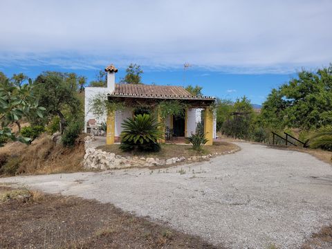 Charming Finca with lovely views between Monda and Guaro