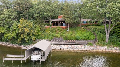 WINTERTREE | A timeless estate designed by Frank Lloyd Wright's head draftsman, John Howe, on 2.3 private park-like acres with 235 feet of incredible southwest facing Lake Minnetonka shoreline. Reimagined while preserving the architectural integrity ...