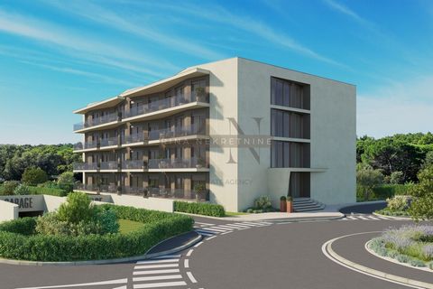 Location: Istarska županija, Poreč, Poreč. ISTRIA - POREČ, New! Modern apartments in a prime location just 800 meters from the beach and 1.5 km from the center of Poreč. A luxury new construction project is underway, featuring a residential building ...